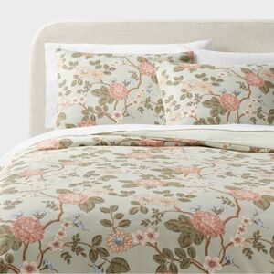 King Floral Print Duvet and Sham Set Light Sage Green/Light Pink/White Threshold